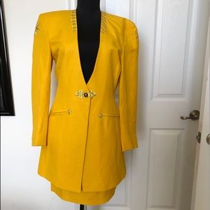 STUNNING Skirt & Jacket Suit